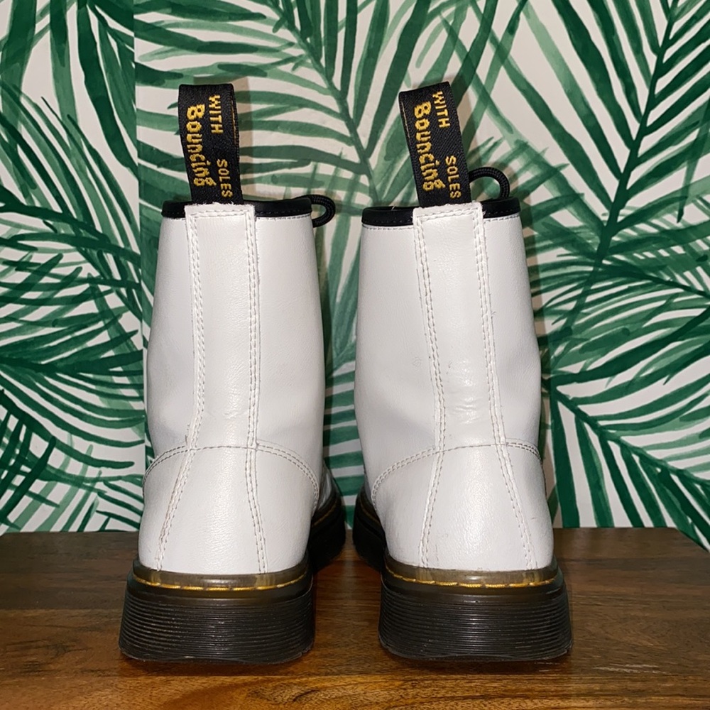 Dr. Martens Zavala White Leather Combat Boots Women’s US 7 - Picture 5 of 11